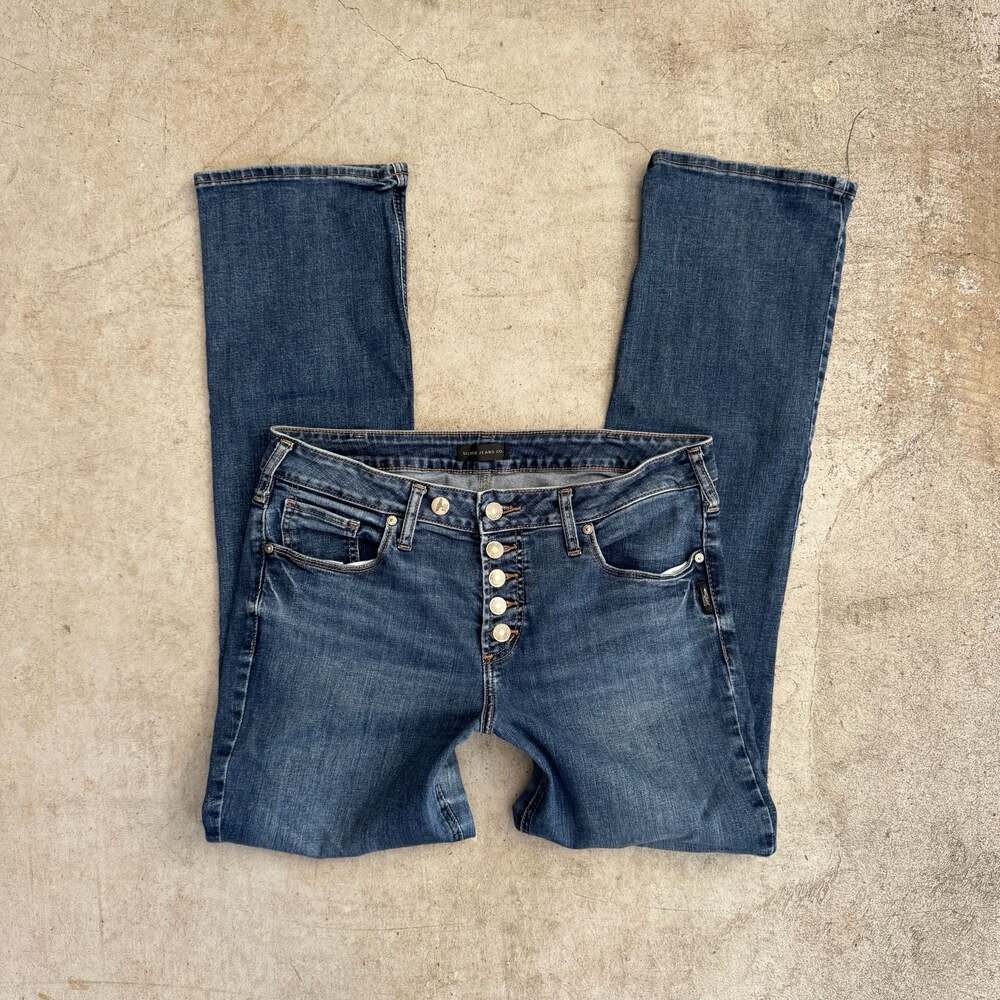 Silver Jeans Co. Suki Slim Boot Curvy Mid Rise Button Fly Jeans
